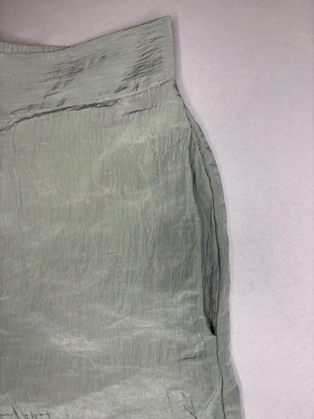 House of Harlow 1960 Sage Green Crinkled Wide-Leg Pants - Picture 2 of 6